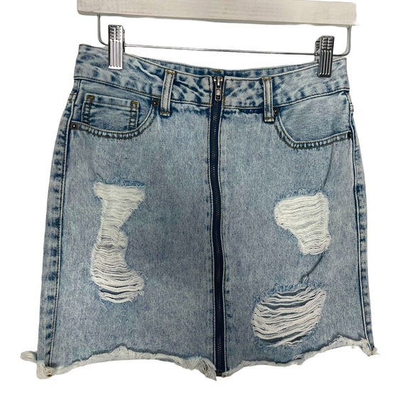 Forever 21 Dresses & Skirts - 04) Forever 21 Distressed Cutoff Light Wash Denim Zipper Front Mini Skirt Size S